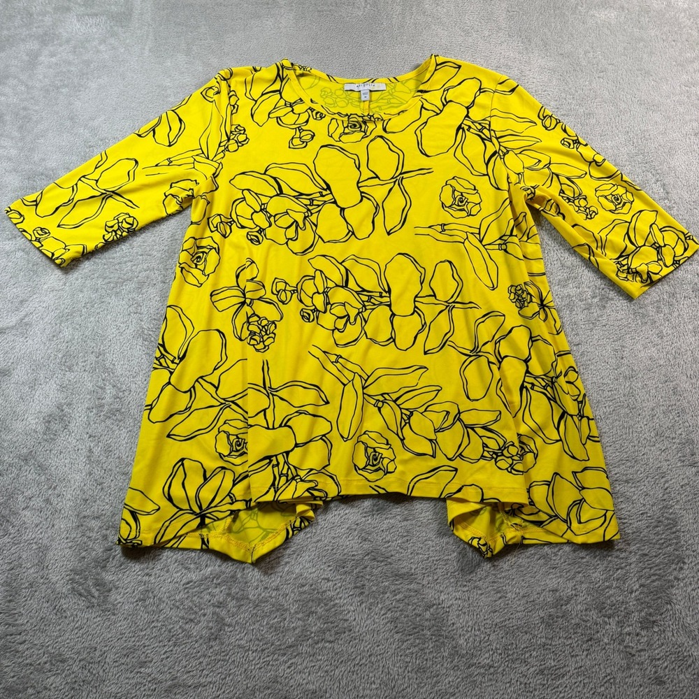 Ari South Tunic Top Women Medium Yellow Floral 3/4 Sleeve Sharkbite Hem
